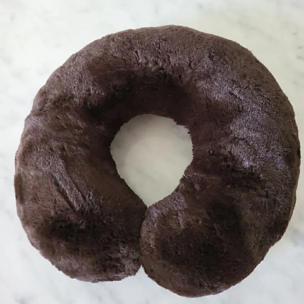 Brookstone Neck Pillow  NWOT